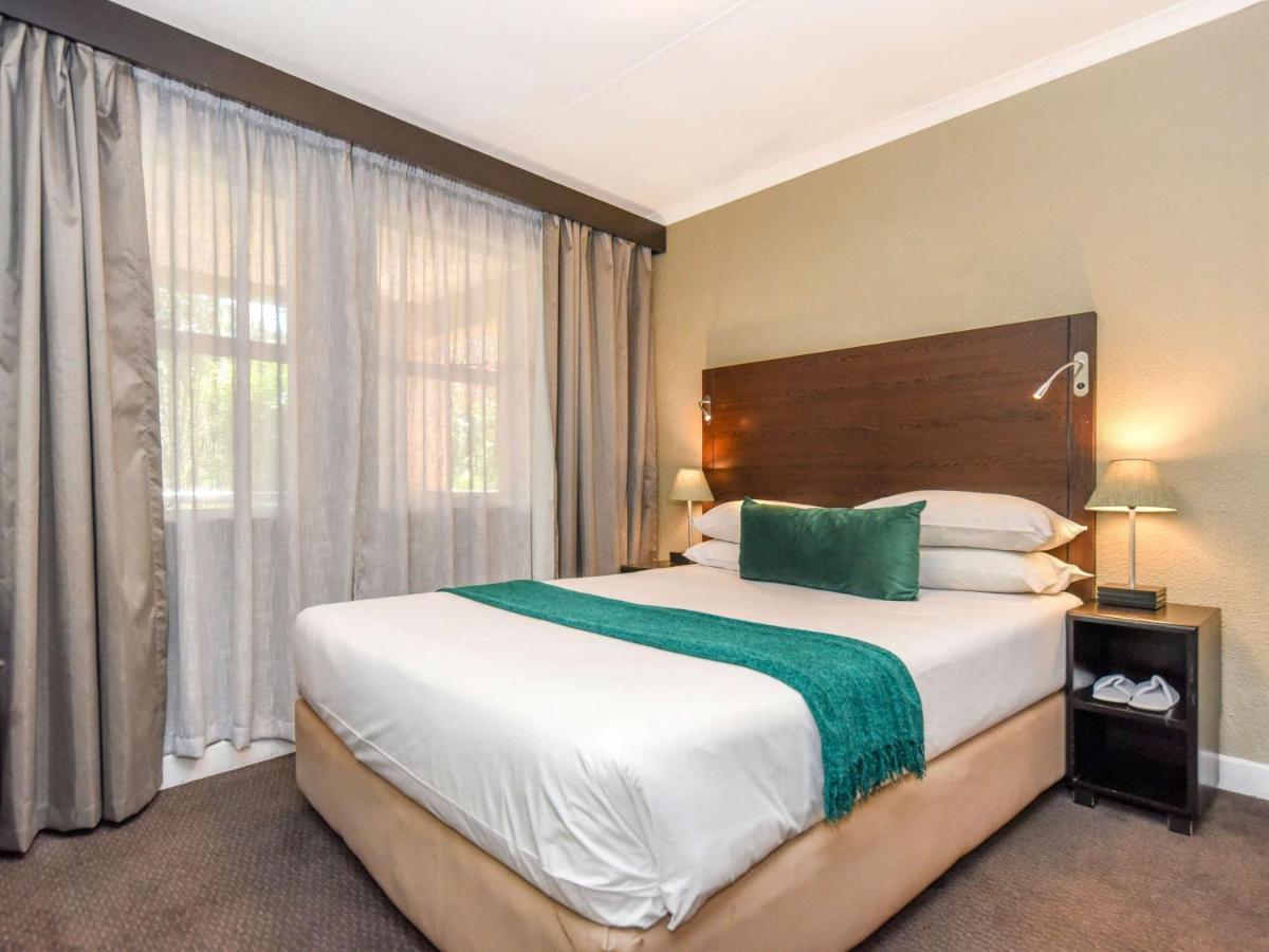 Mercure Hotel Bedfordview Johannesburg Eksteriør bilde